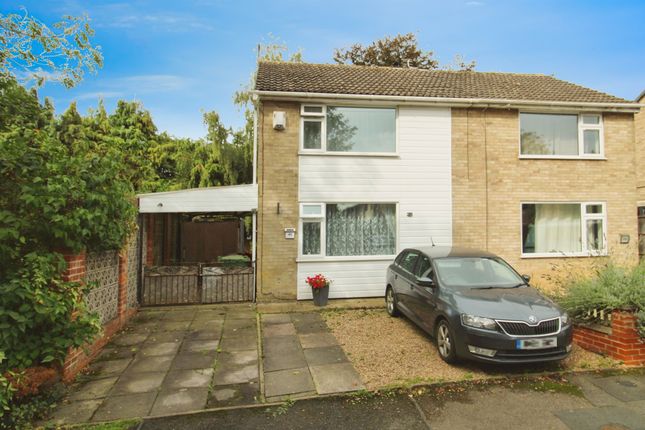 2 bedroom semi-detached house for sale