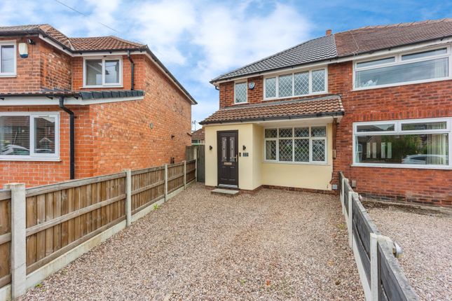 2 bedroom semi-detached house for sale