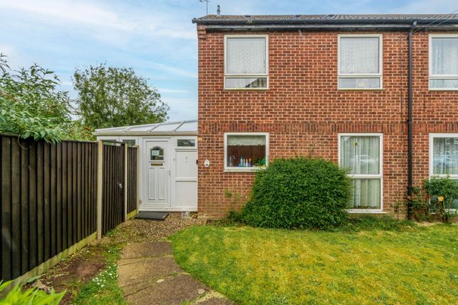 3 bed semi-detached house