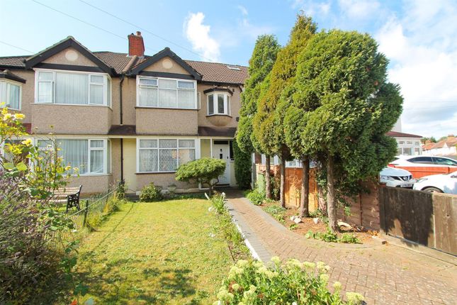 Gomshall Avenue, Wallington SM6 3 bed terraced house for sale