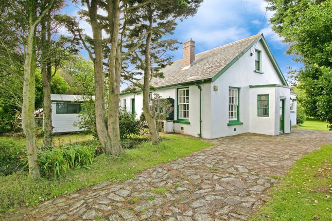 4 bedroom bungalow for sale