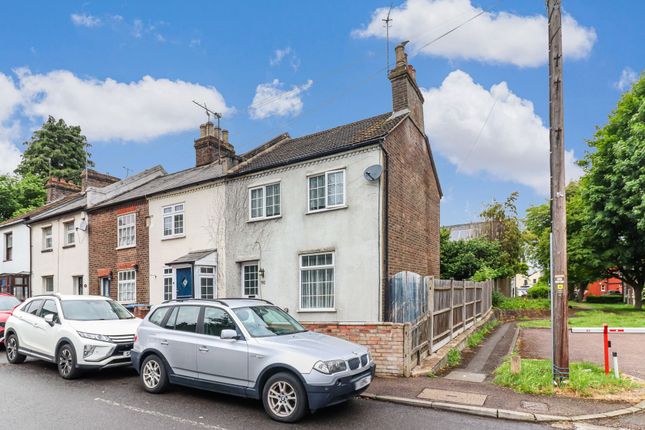 Weymouth Street, Hemel Hempstead, HP3 2 bed end of terrace house for sale