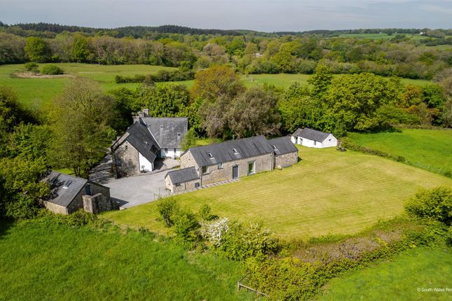 7 bedroom farm house for sale