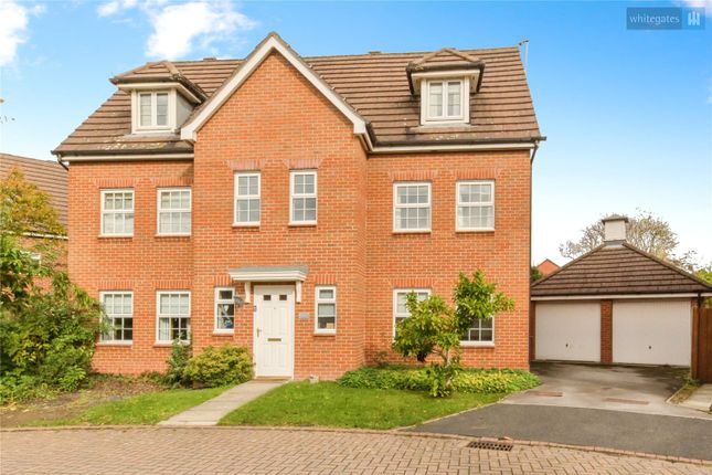 6 bedroom detached house for sale
