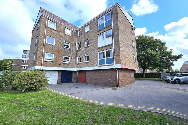 Perry Gardens, Poole, BH15 2 bed flat for sale