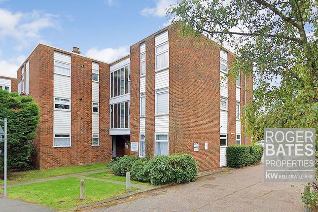 Squirrels Heath Lane, Hornchurch, RM11 1 bed flat for sale