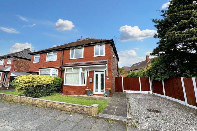 Oldfield Road, Prestwich, M25 3 bed semi