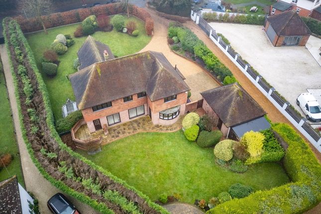 Fryerning Lane, Ingatestone CM4 4 bed detached house for sale