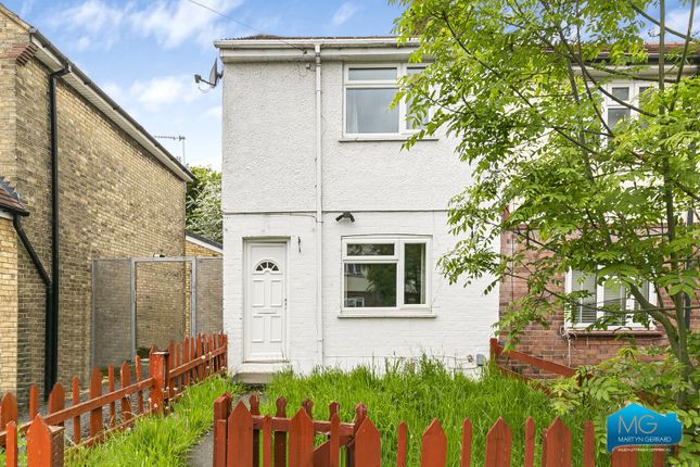 Hill Road, Muswell Hill, London, N10 2 bed semi