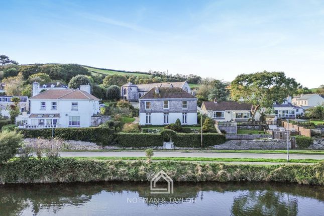 Millbrook, Torpoint PL10 4 bed detached house for sale