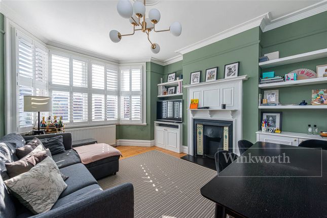 Monson Road, London, NW10 3 bed apartment for sale