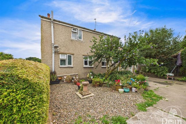 2 bedroom detached house for sale