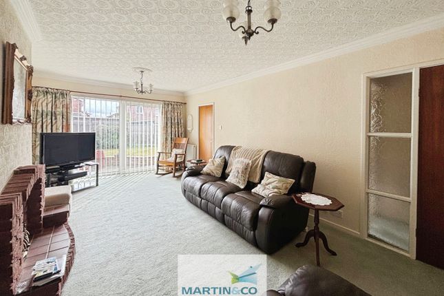 2 bedroom semi-detached bungalow for sale