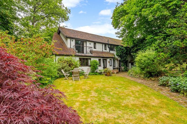 Snatts Hill, Oxted, Surrey, RH8 3 bed bungalow for sale