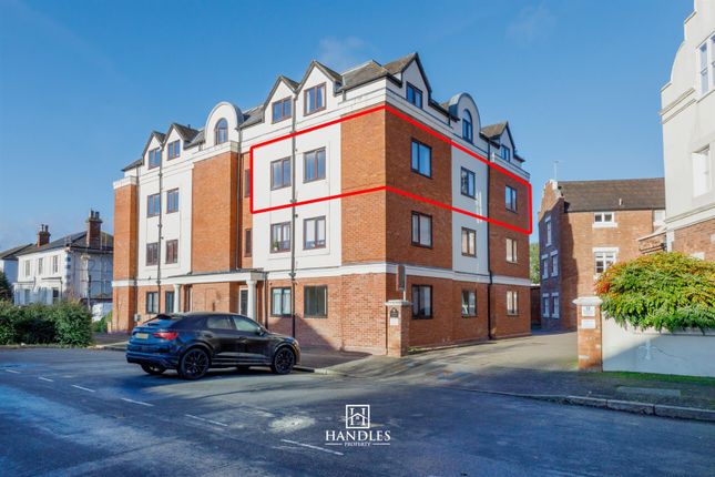 3 bedroom apartment for sale
