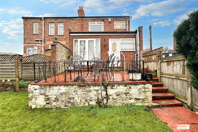 Hillside, Low Fell, Gateshead, NE9 3 bed semi