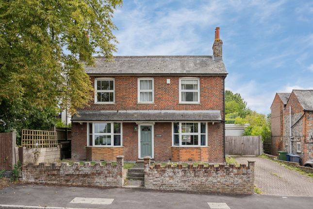 Aylesbury Road, Princes Risborough HP27 4 bed detached house for sale