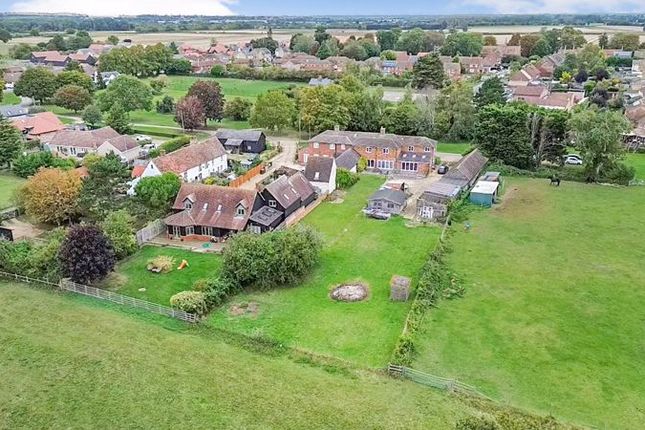 5 bedroom cottage for sale