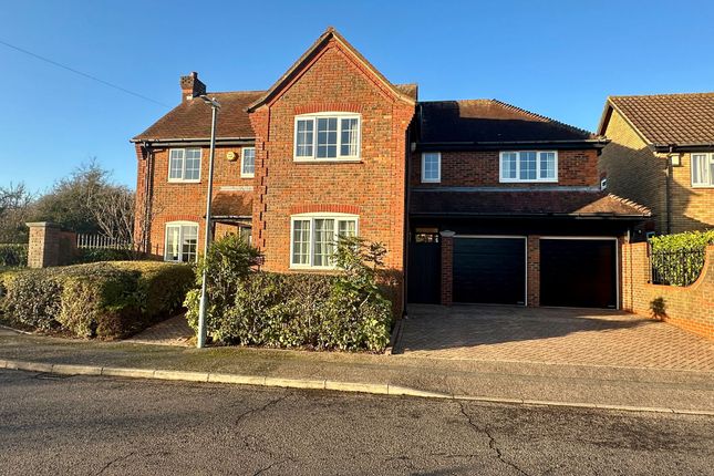 Coopers Drive, Billericay CM11 5 bed detached house for sale