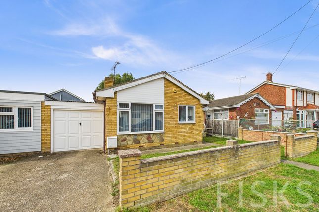 Henson Avenue, Canvey Island, SS8 2 bed bungalow for sale