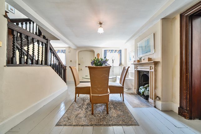 4 bed semi-detached house