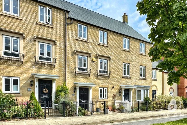 3 bedroom town house for sale