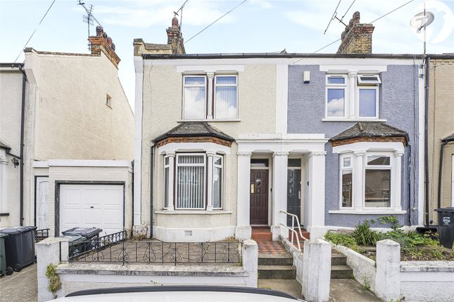 Milton Street, Swanscombe, Kent, DA10 3 bed end of terrace house for sale