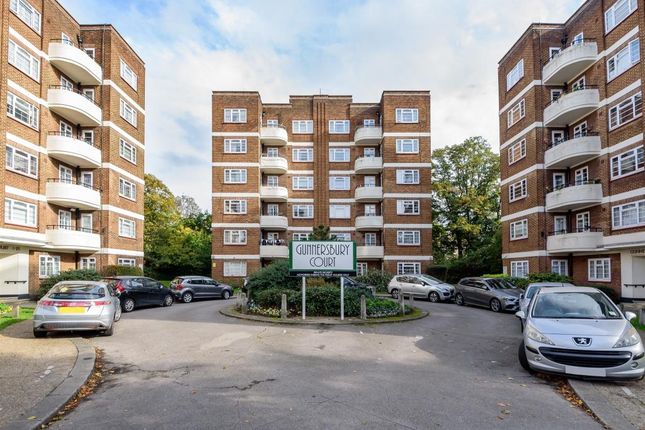 Gunnersbury Court, Bollo Lane, W3 2 bed flat for sale