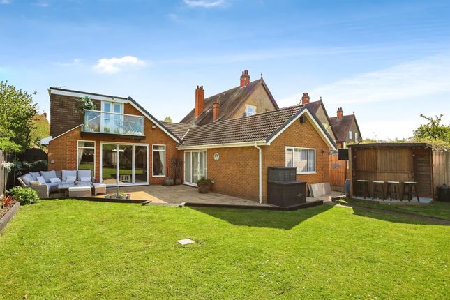 6 bedroom detached bungalow for sale