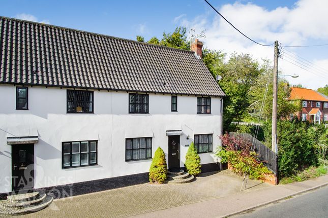 The Street, Brockdish, Diss 3 bed semi