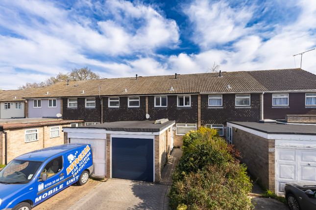 Nevill Way, Loughton, IG10 3 bed terraced house for sale