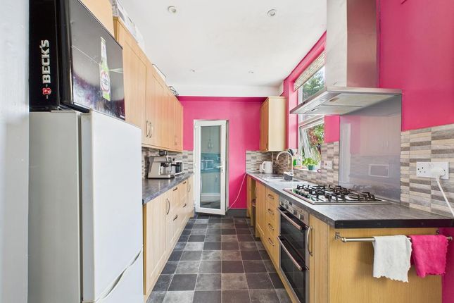 Pool Road, Leicester LE3 2 bed terraced house for sale