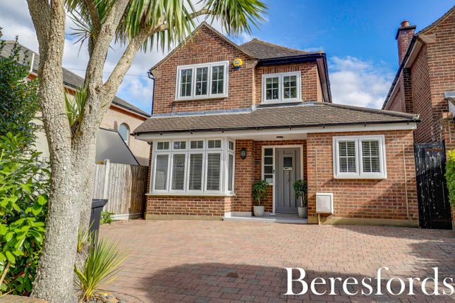 3 bed detached house