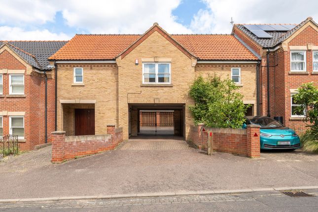 Aspland Road, Norwich 2 bed coach house for sale