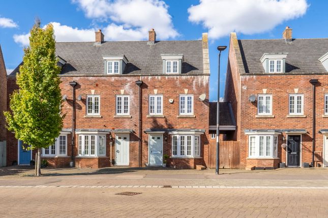 Brooklands Avenue, Wixams 3 bed end of terrace house for sale