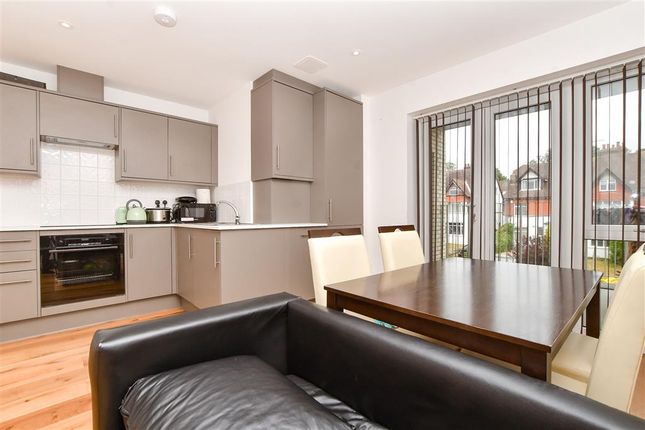 2 bed flat