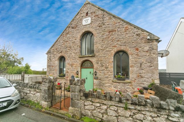 4 bed detached house