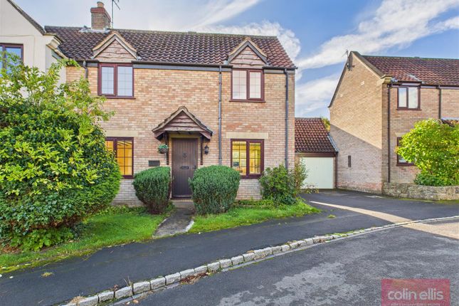 Dale Close, Burniston, Scarborough 2 bed semi