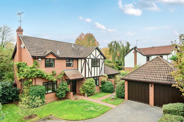Brackenlea, Surrey GU7 4 bed detached house for sale