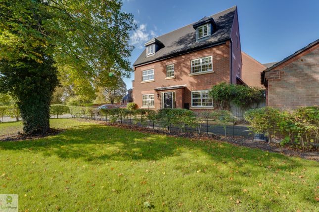 Newbolt Walk St. Georges Parkway... 5 bed detached house for sale