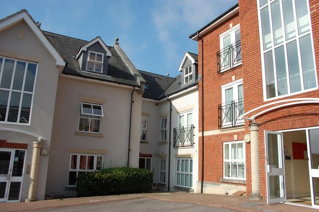 Conigre Square, Trowbridge BA14 2 bed apartment for sale