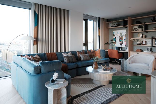 Kensington House, Nine Elms, London SW11 3 bed flat for sale