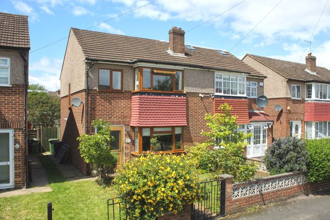 Cornwall Close, Waltham Cross, EN8 3 bed semi