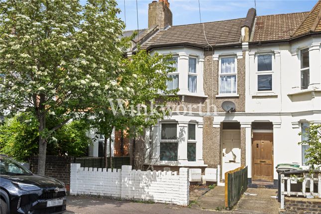 Pembroke Road, London, N15 2 bed apartment for sale