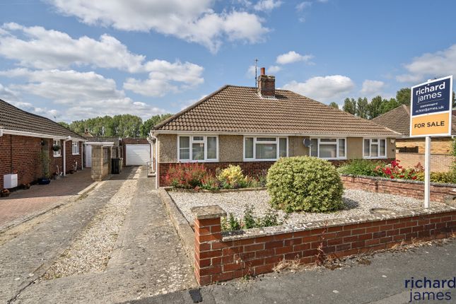 2 bedroom semi-detached bungalow for sale