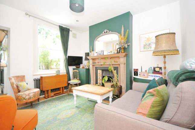1 bedroom maisonette for sale