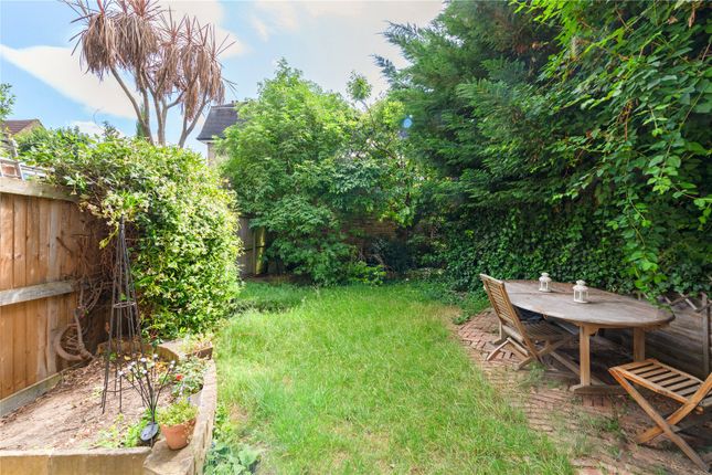 Englewood Road, London SW12 5 bed terraced house for sale