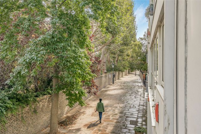 Thistle Grove, Chelsea, London, SW10 3 bed terraced house for sale
