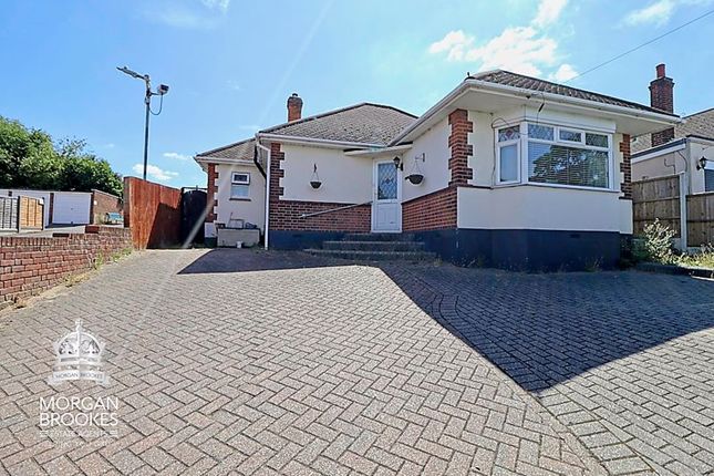 School Lane, South Benfleet 2 bed detached bungalow for sale