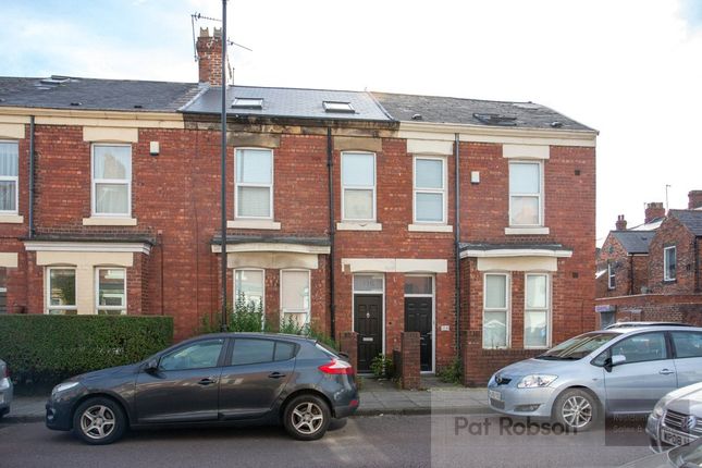 6 bedroom terraced house for sale